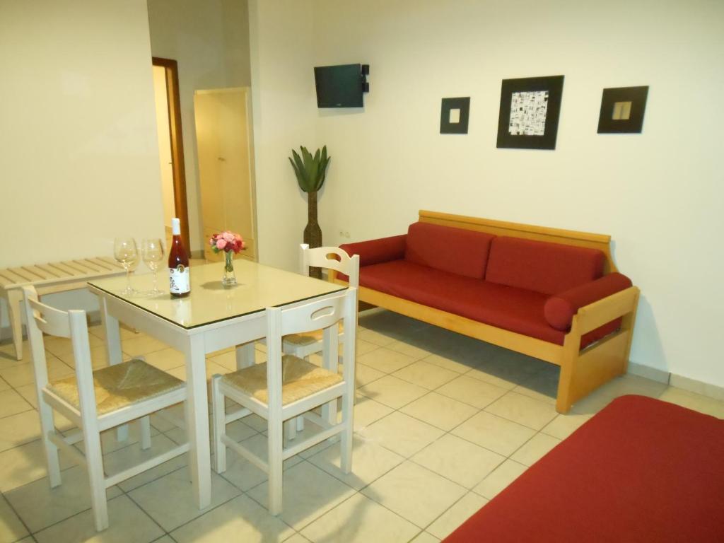 Aparthotel Jechrina Kato Daratso Habitación foto
