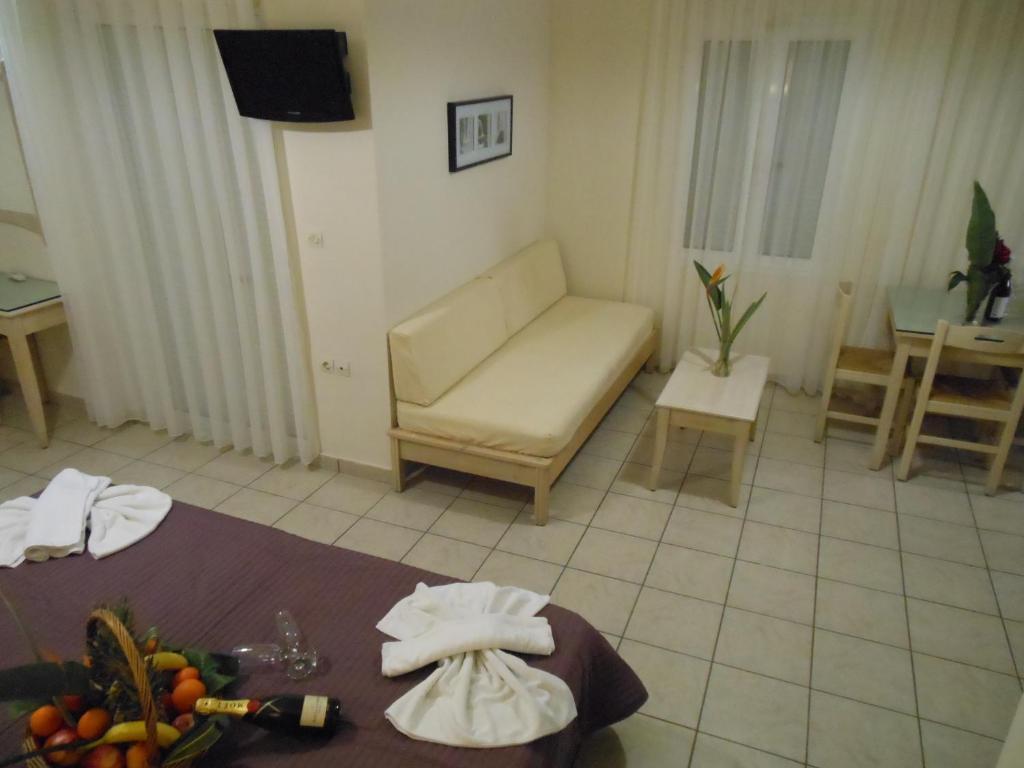 Aparthotel Jechrina Kato Daratso Habitación foto